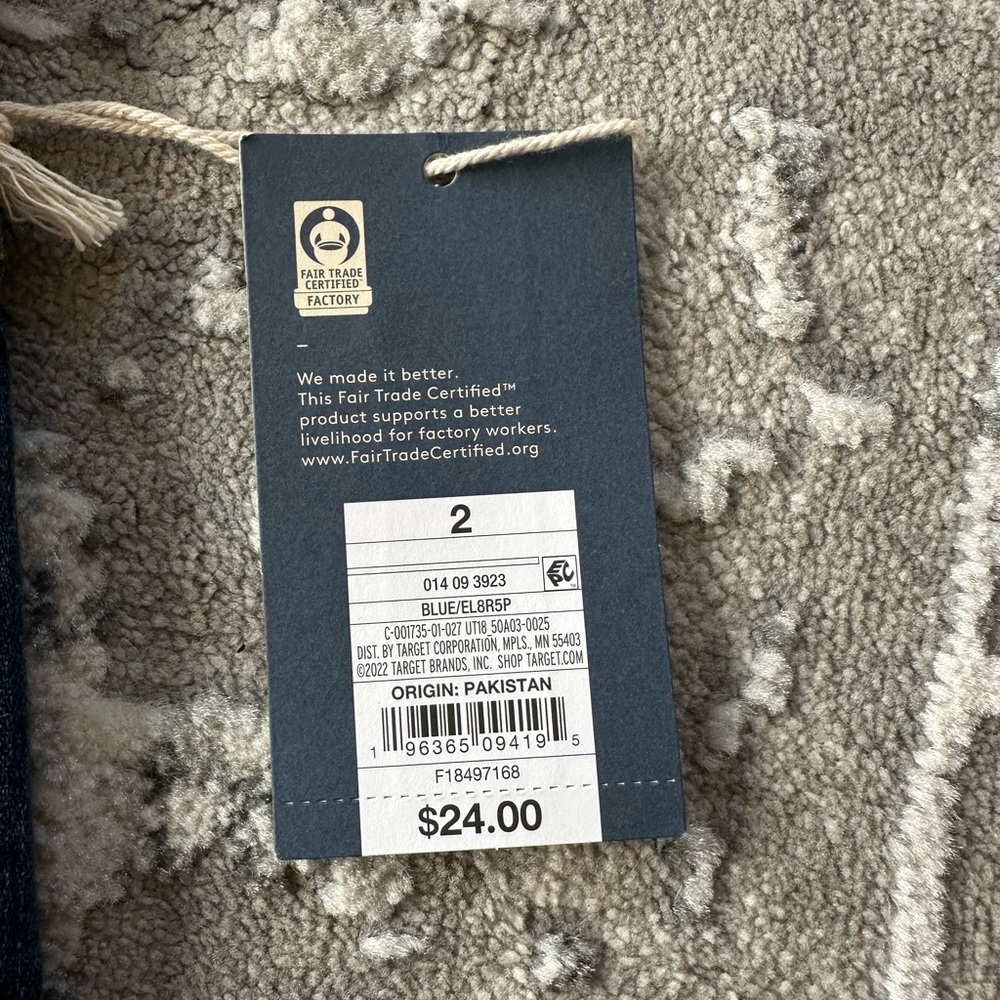 Universal Thread High Rise Straight Jean Size 2 - Picture 5 of 5